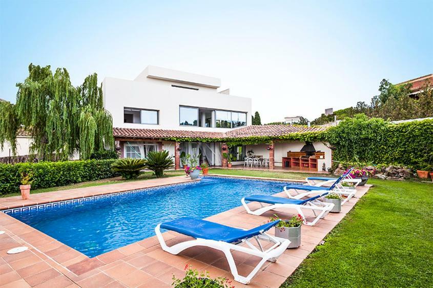 Villa Garriguella Dış mekan fotoğraf